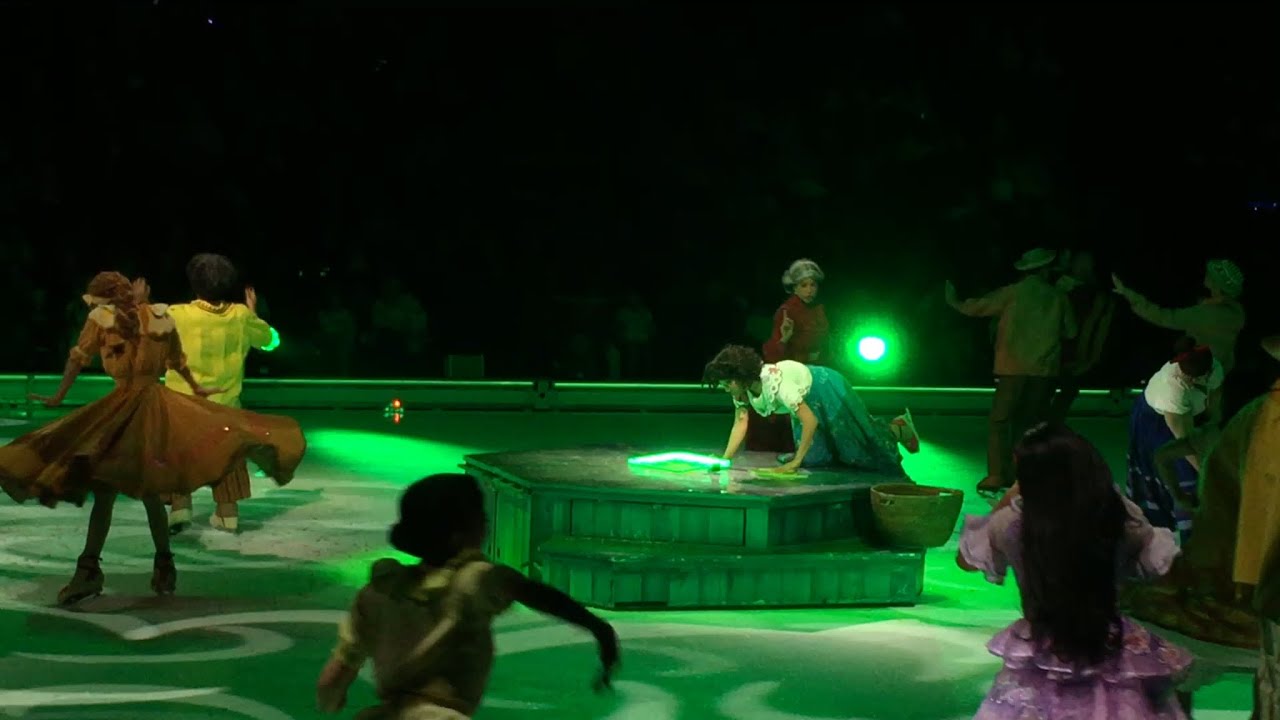 Disney On Ice: Frozen & Encanto 2025 “We Don’t Talk About Bruno”