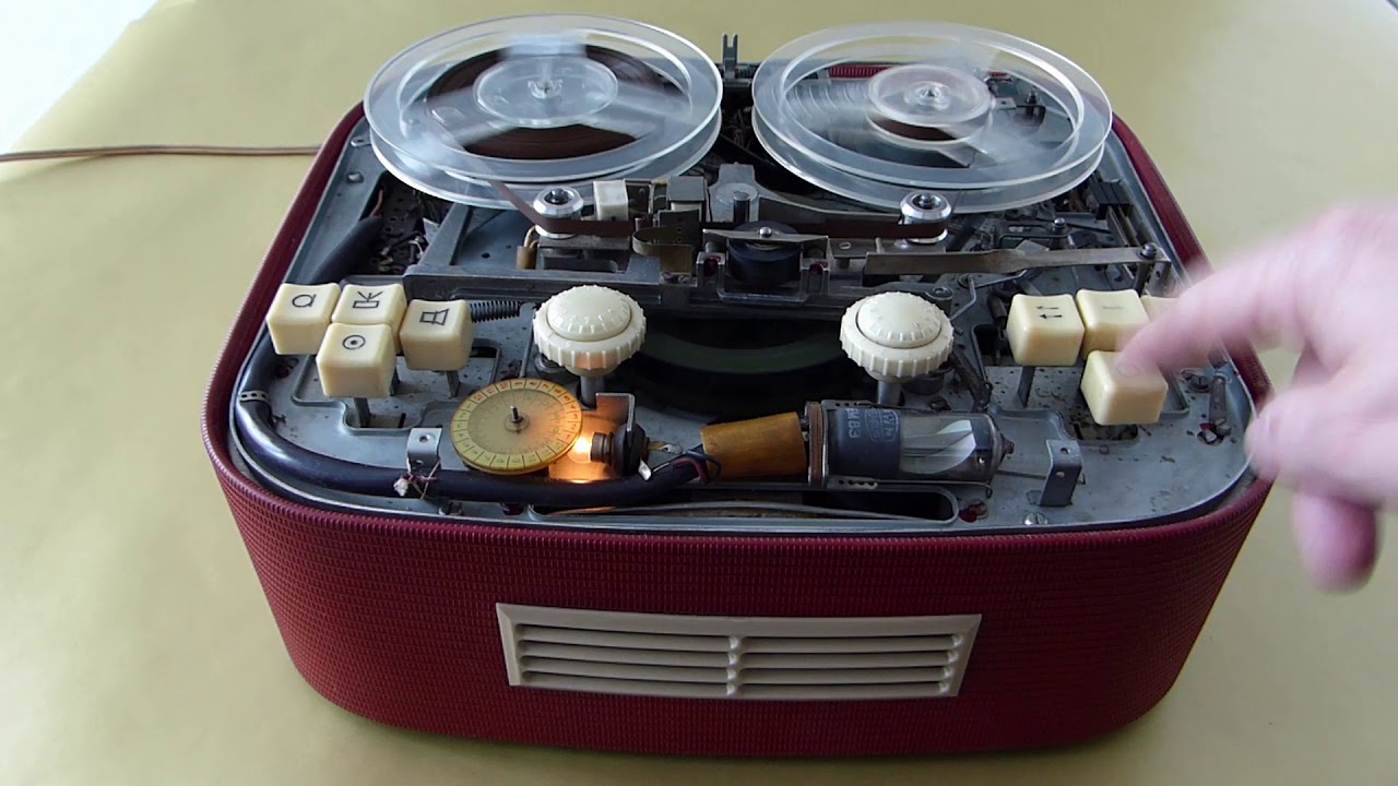 magnetofon RFT KB 100 Tonbandgerät