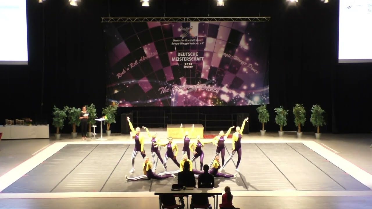 ROCK-N-SWING.COM » Apocalyptic Girls » Girl Formation » German Championship Bochum 2023