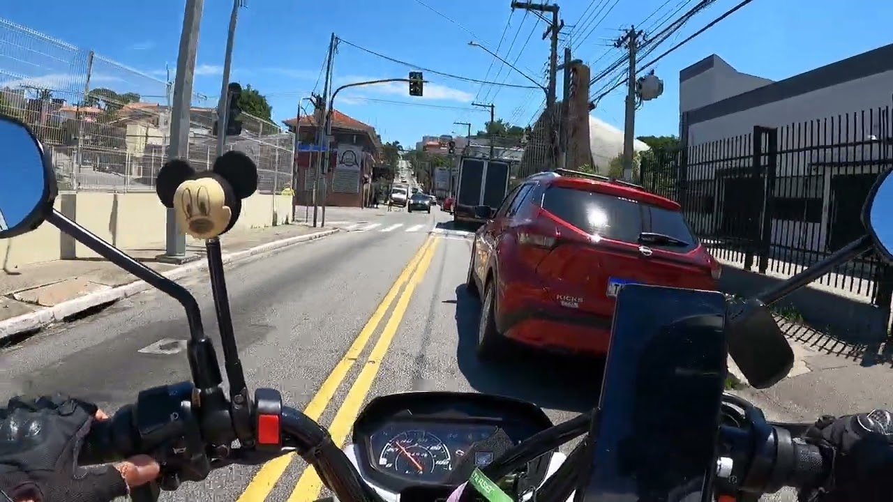 Como andar com tranquilidade no trânsito de São Paulo 
