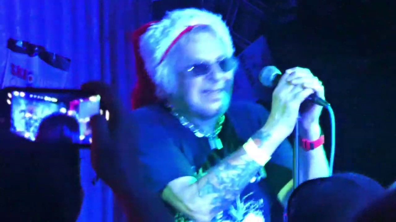 UK Subs - Hey Santa [EXPLICIT] (The Venue, Westcliff. 07/12/2019)
