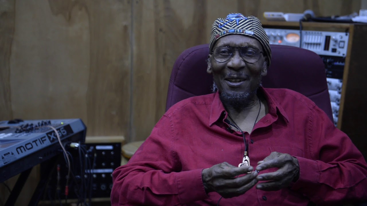Tim Hentschel, CEO of HotelPlanner.com interviews Reggae Music Legend, Jimmy Cliff. (Full Version)