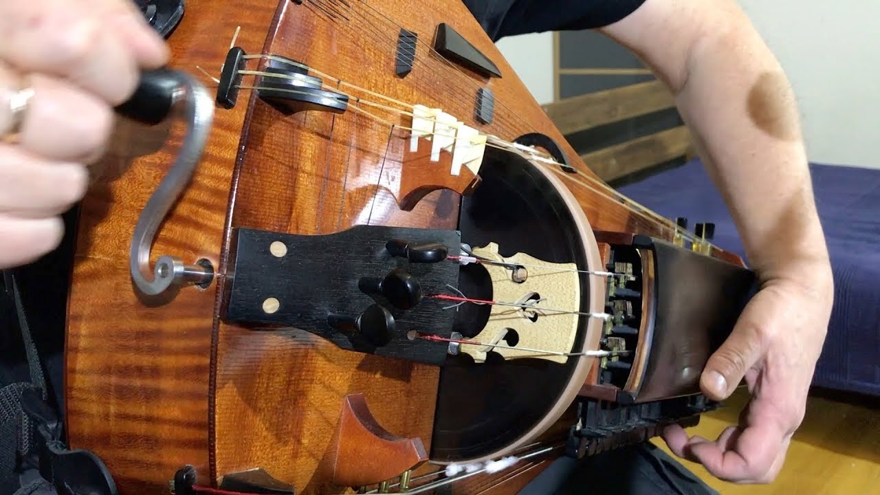 Street Dance. Neo Medieval Tune. Hurdy-Gurdy, Organ & Drum V.2