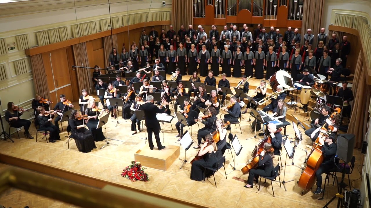 R. Hardiman - arr. L. Moore - The lord of the dance