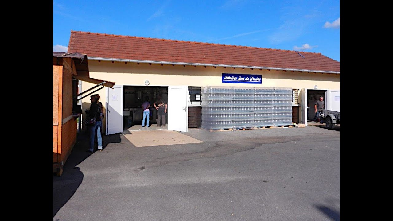 2014 Pressage des pommes à l'atelier de La Costelle à Fraize