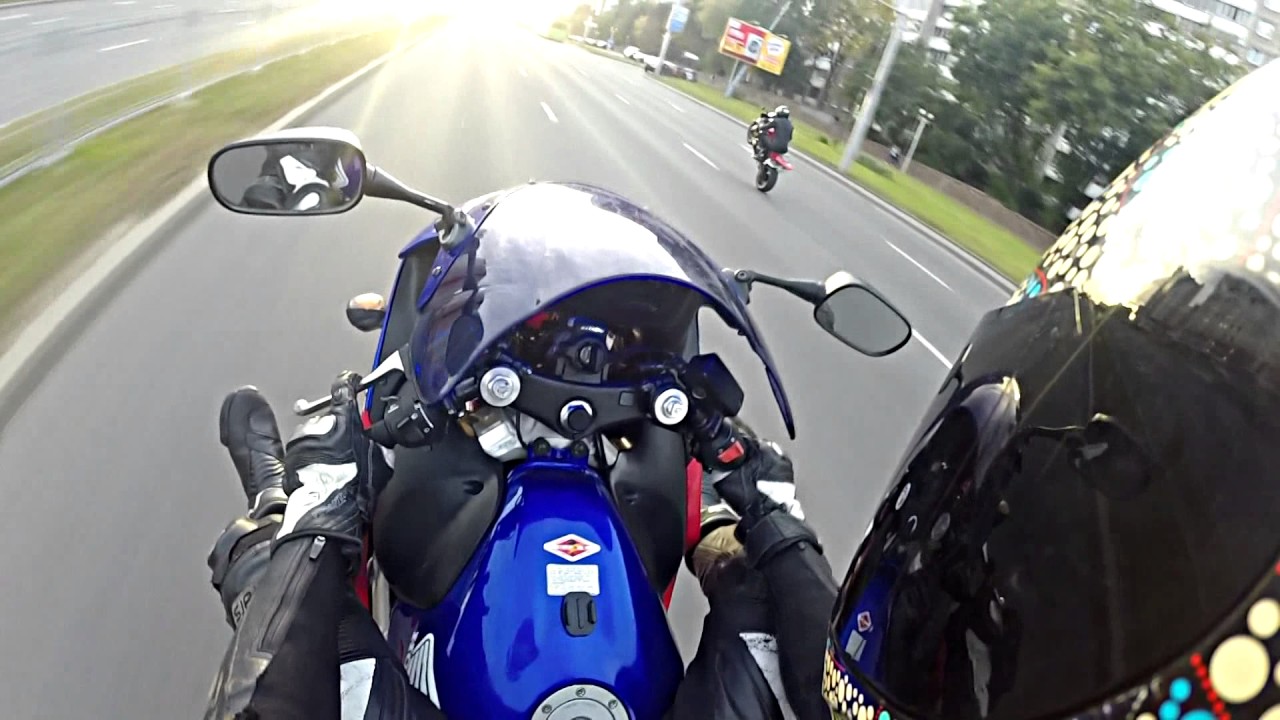 Kawazaki Ninja ZX10R  vs Yamaha YZF R1 dan Honda CBR 600 F4