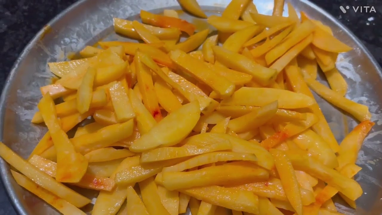 Delicious chilli potato recipe ❤️🥰🤤👌# mom’s kitchen ￼