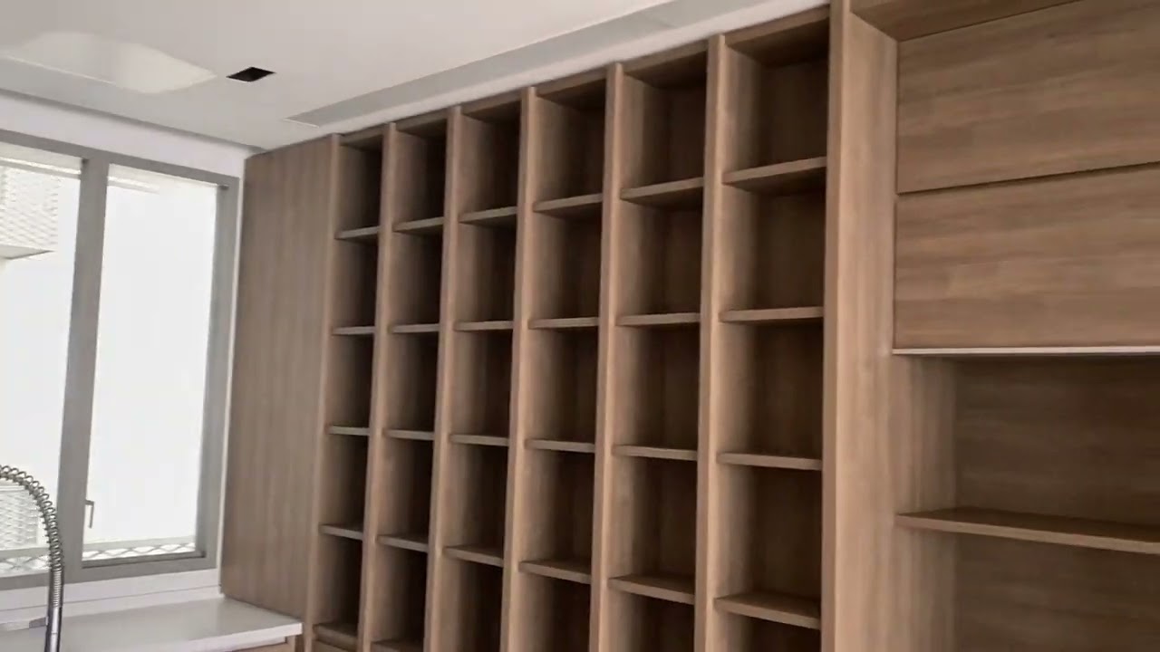 Spacious 3 Bedrooms Unit at Leedon Residence Luxury Condo for Rent