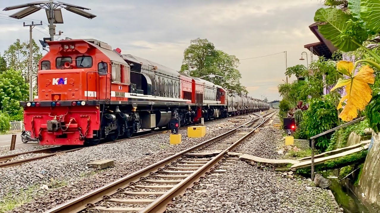 PASCA MUTASI LOKOMOTIF CC 202 MAKIN RAJIN BERDINAS KERETA API MINYAK‼️