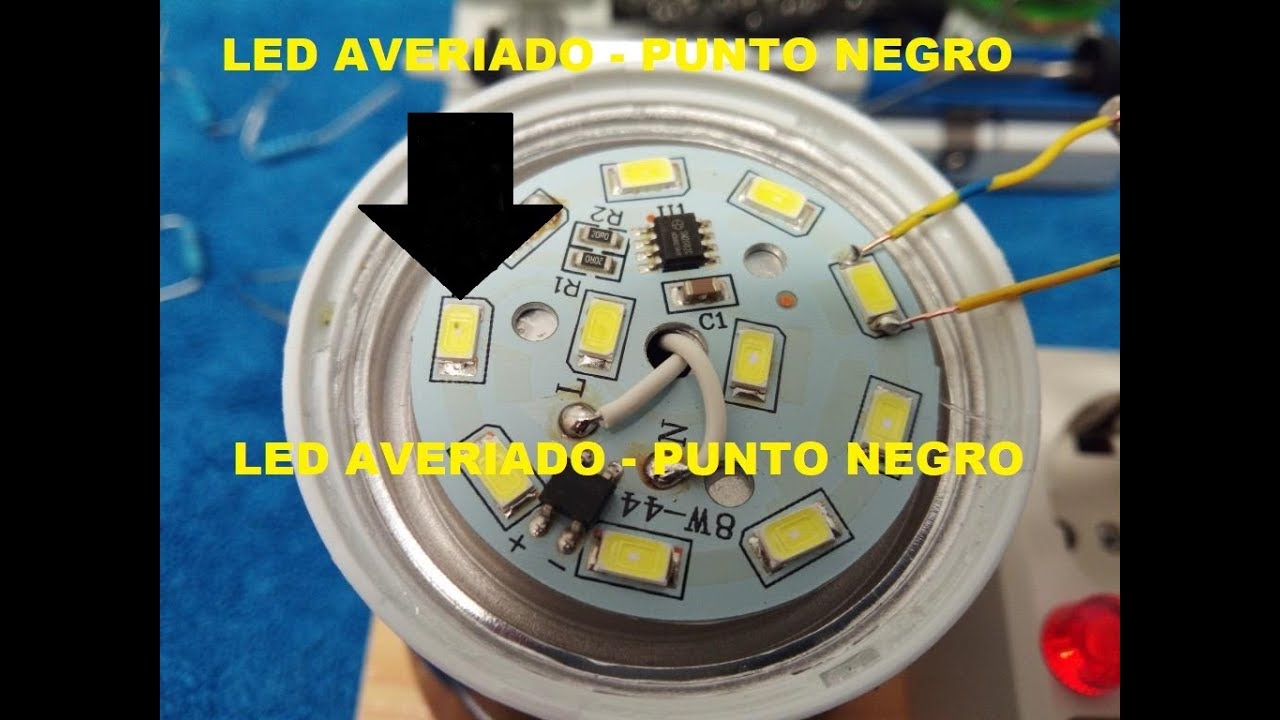 COMO LOCALIZAR LED QUEMADO DE UNA LAMPARA LED, la Reparación  está en otro video, ver comentarios.