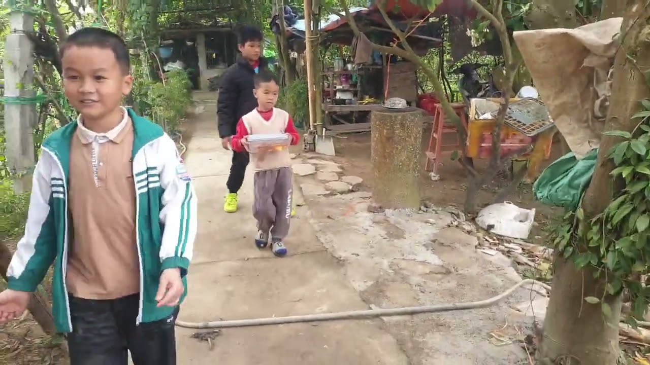 BỐN BẠN NHỎ CÙNG ĐI THẢ CÁ CHÉP