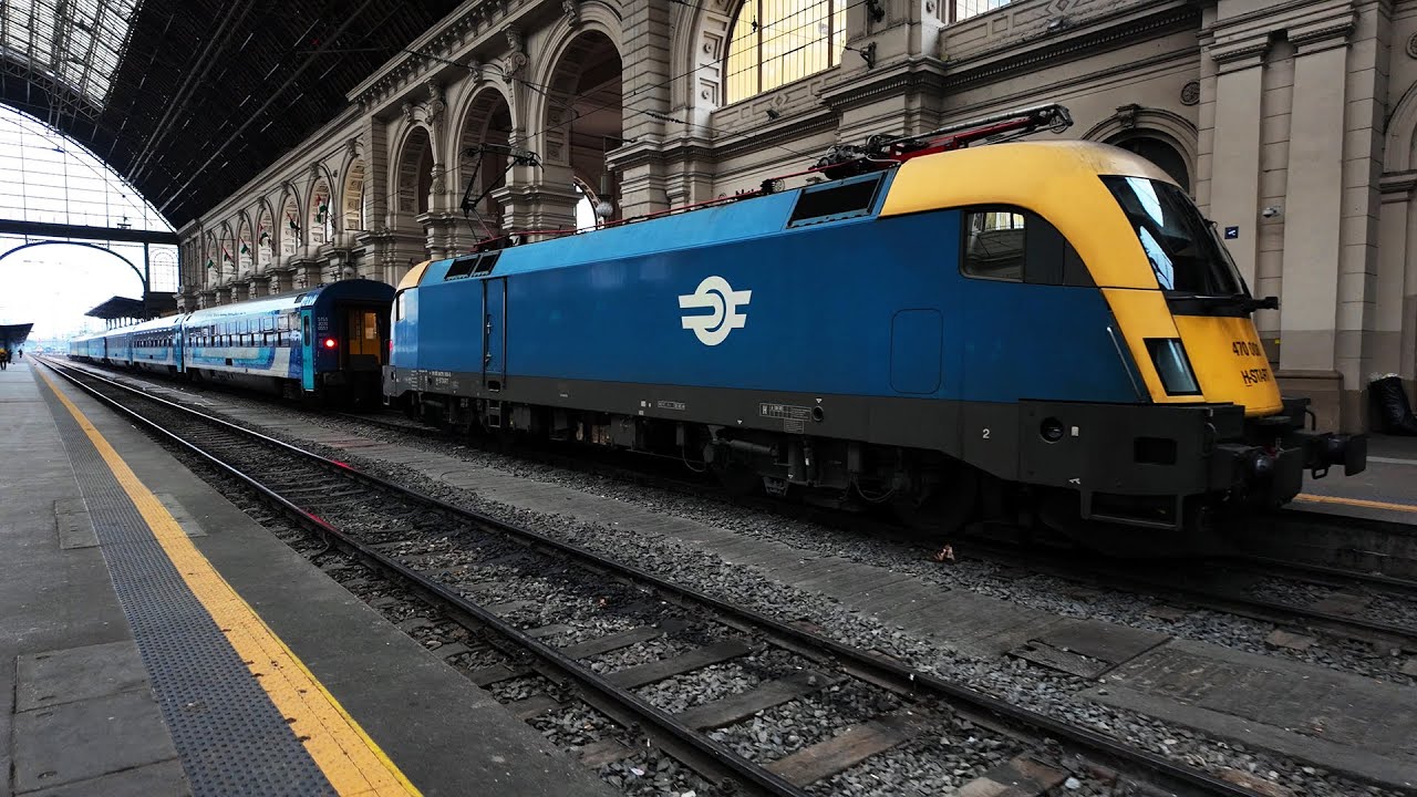 Budapest Keleti, railway activity. December 2024. Various trains filmed in Budapest Keleti station.