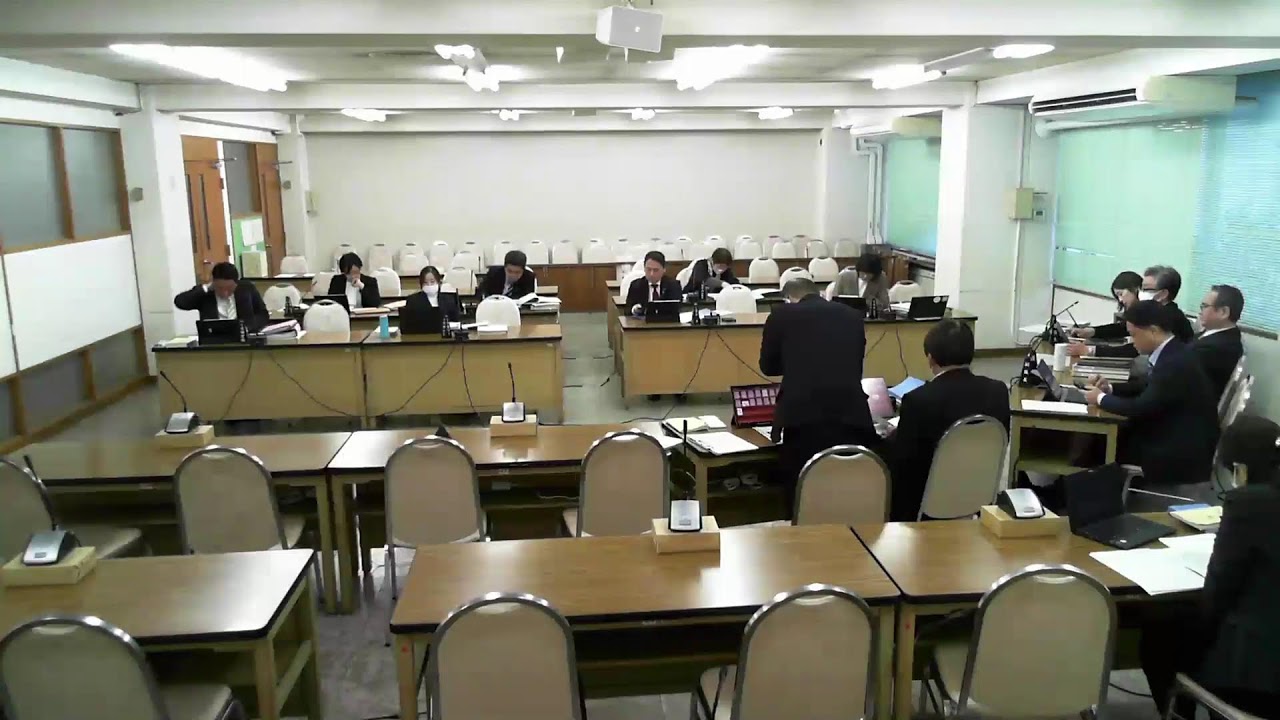 R8.2.2 議会運営委員会　14:03-16:20