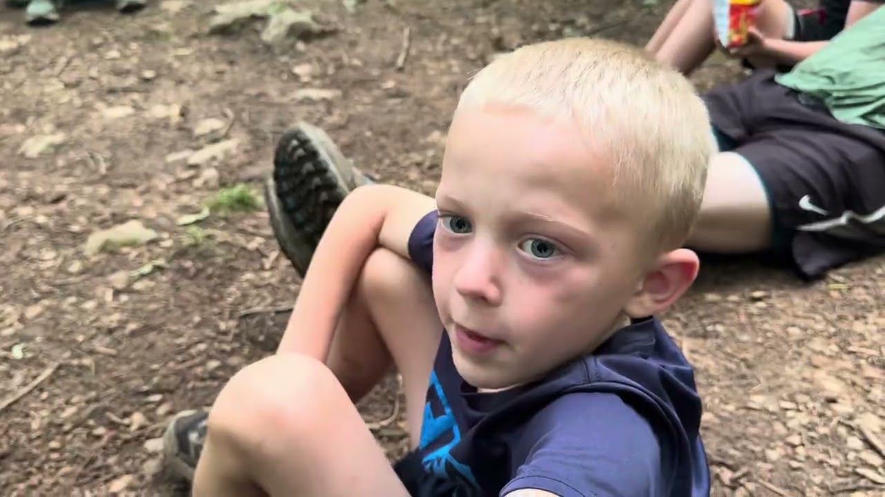 Thru Hiking the Appalachian Trail: 1000 Miles!! 🥳