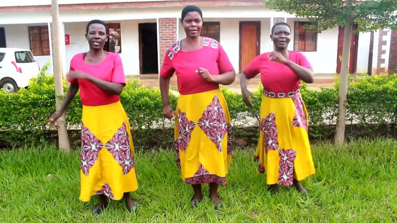 Mudzazionere nokha(Chikondi women choir)