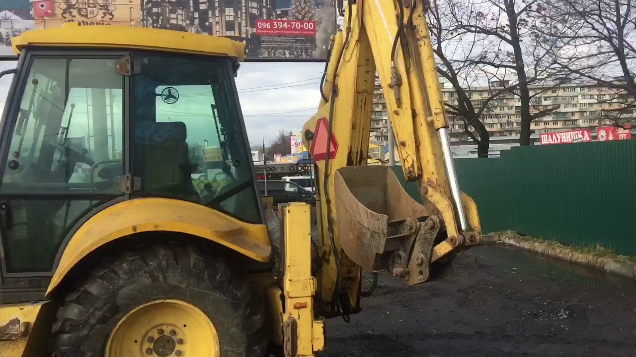 New Holland B110