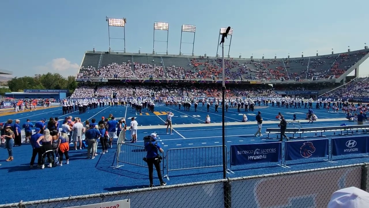Boise State University, Blue Thunder Marching Band - Fight Song & Budweiser Theme pre-game - 9/17/22