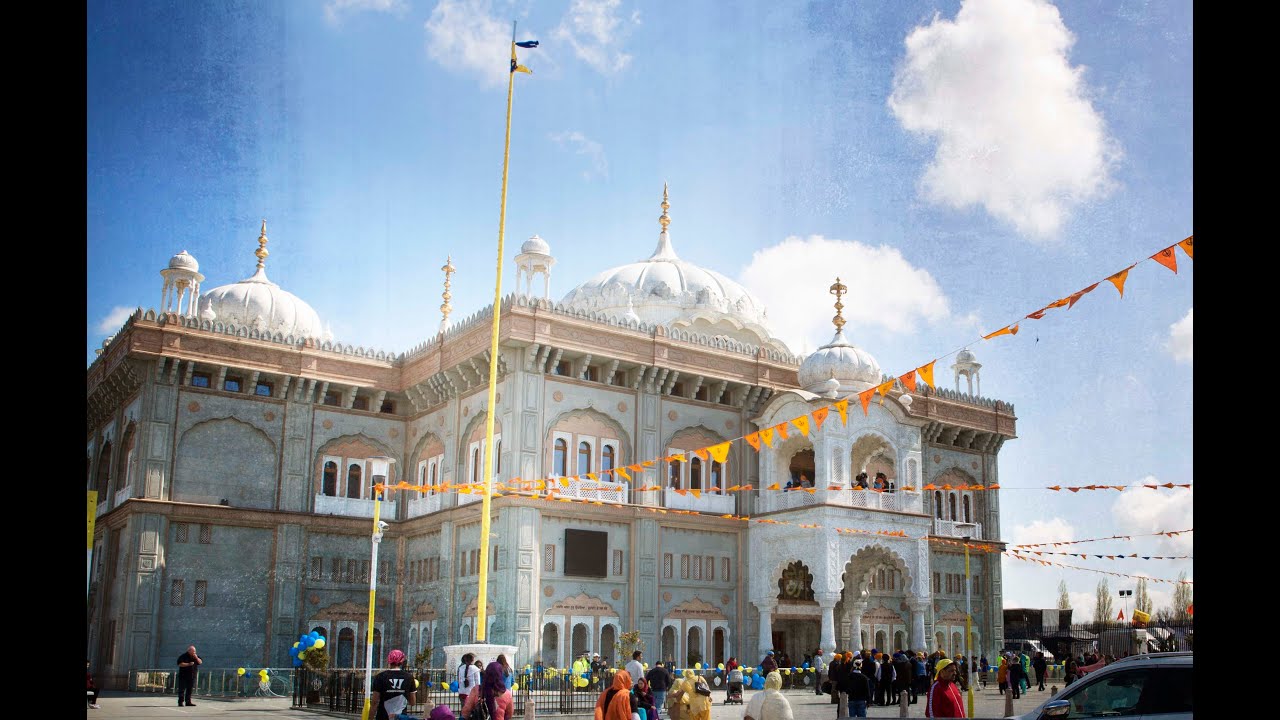 NAGAR KIRTAN  2015 at Guru Nanak Darbar Gurdwara Gravesend, Sikh Temple