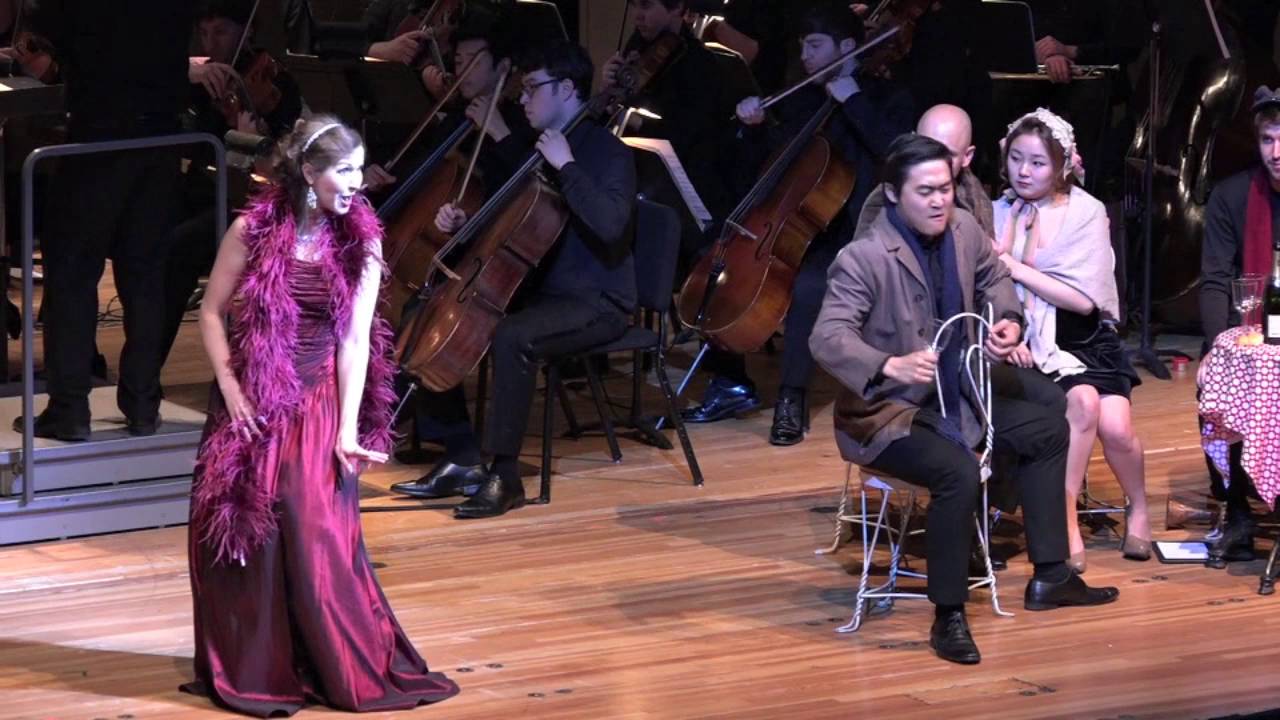 La Bohème - Act 2 - The Latin Quarter