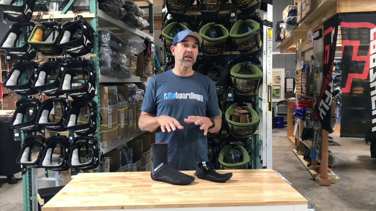 Kiteboarding.com guide to Keeping your feet warm