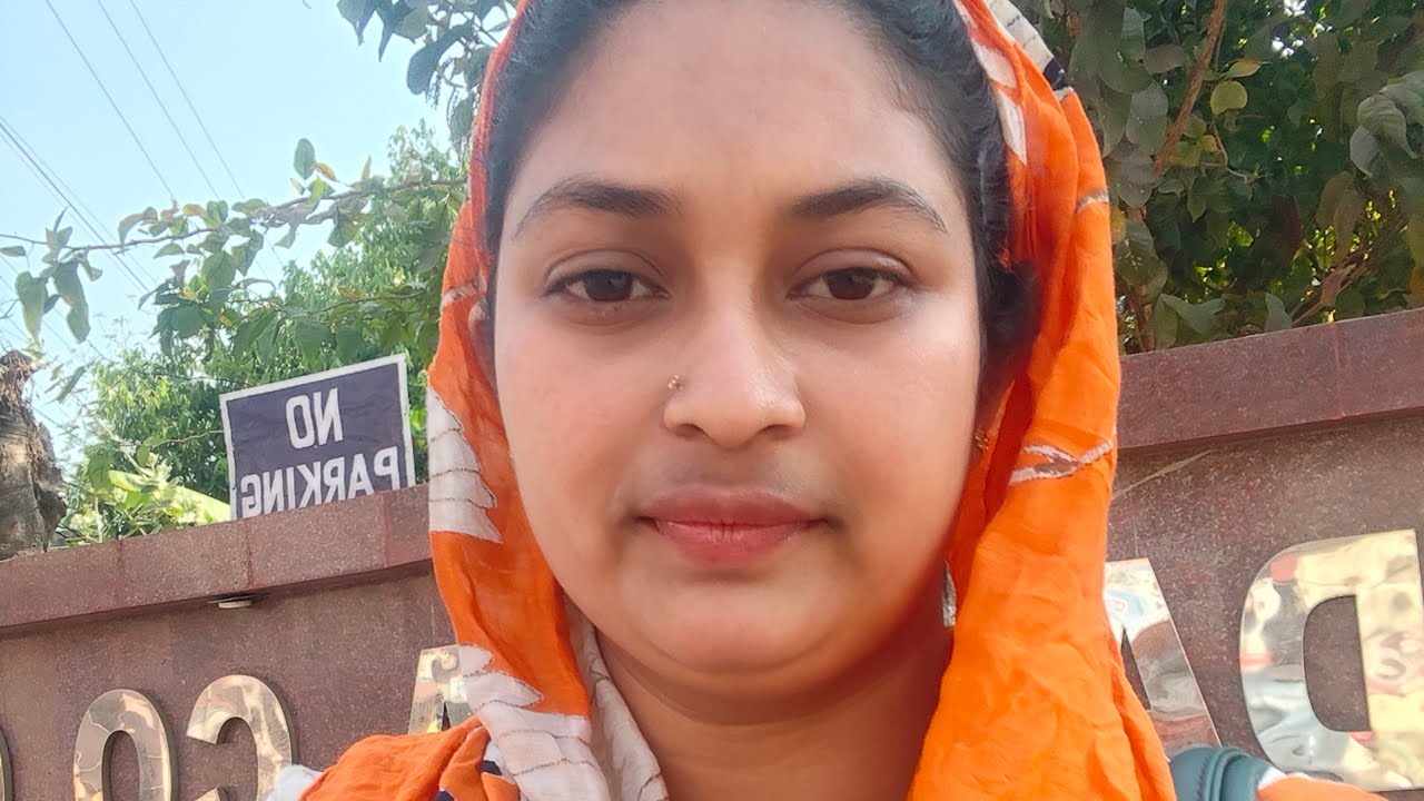 চোখ যে মনের কথা বলে