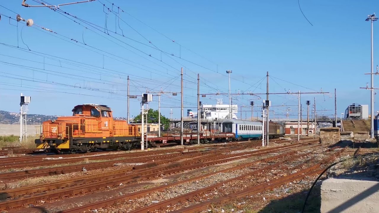 Lo Sbarco di un Treno Merci dalla Sicilia a Villa San Giovanni Bolano