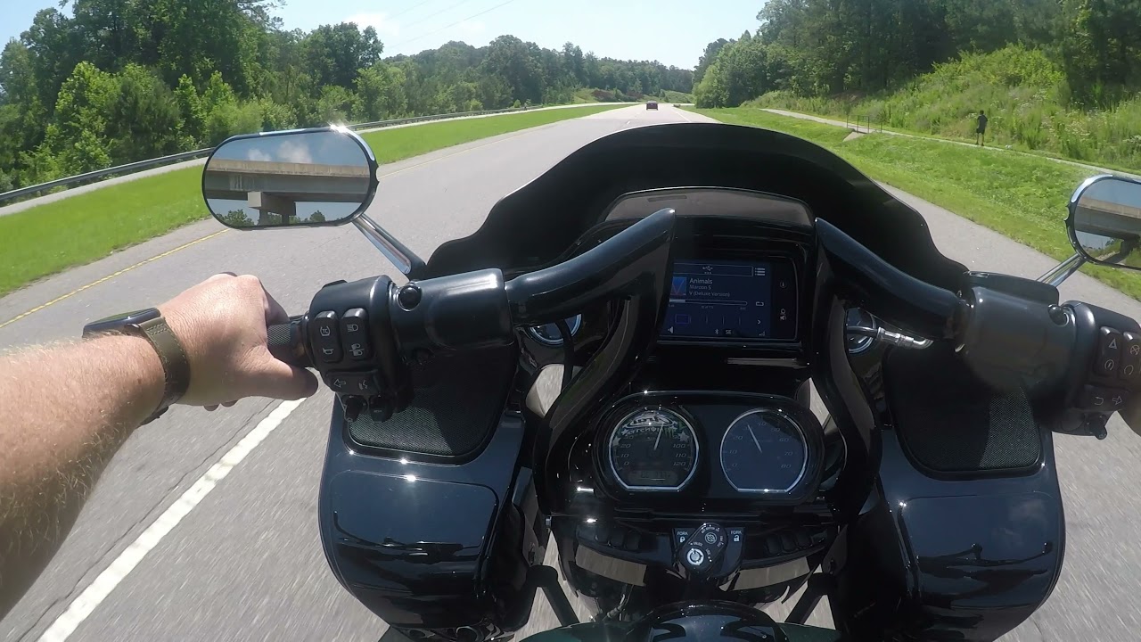 2021 Roadglide Special Snake Venom, first Ride with Camera