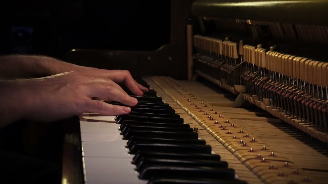 REST - ALMA NOX (Performance Video)