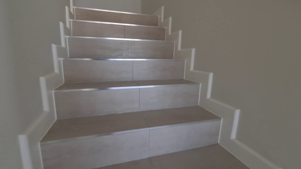 2750k new sandown area 215 underroof