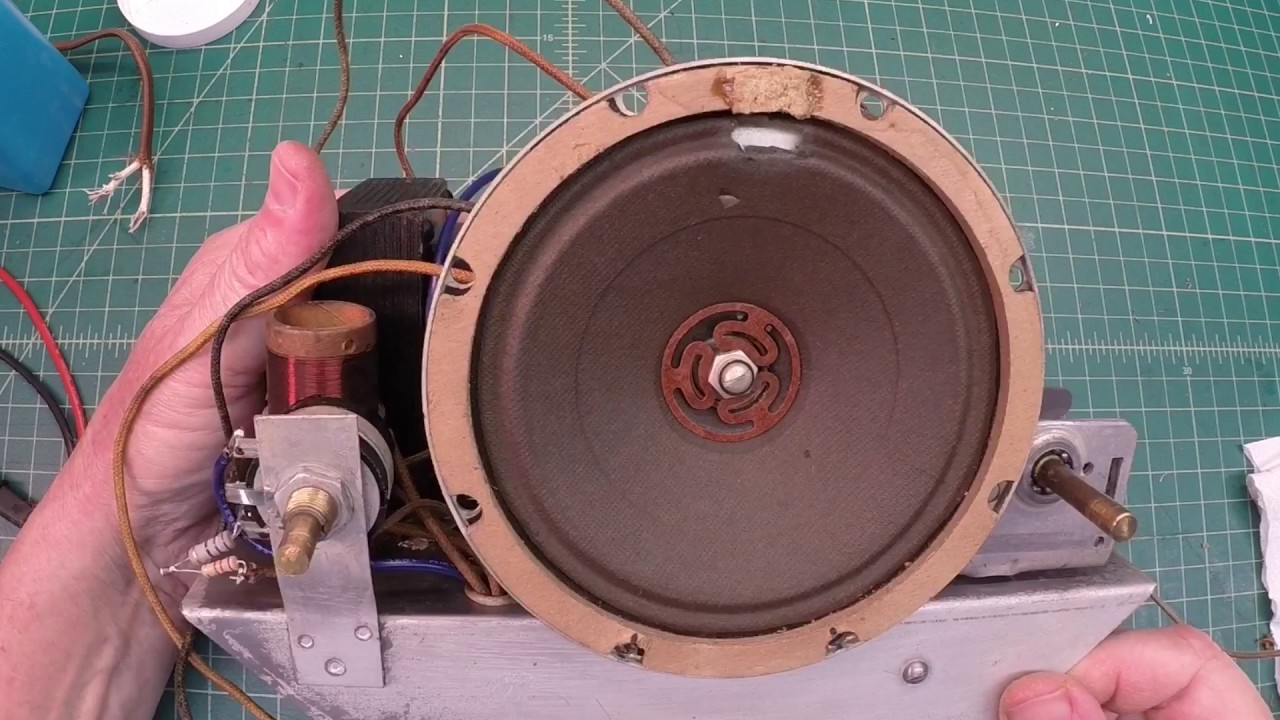 Peter Pan Radio - Day 12 P1 (Reinstalling the Tuning Condenser & Speaker)
