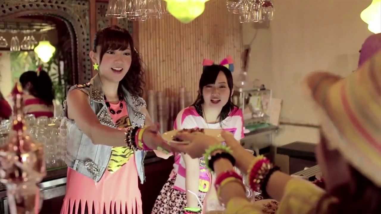 Berryz工房 『Loving you Too much』 (MV)