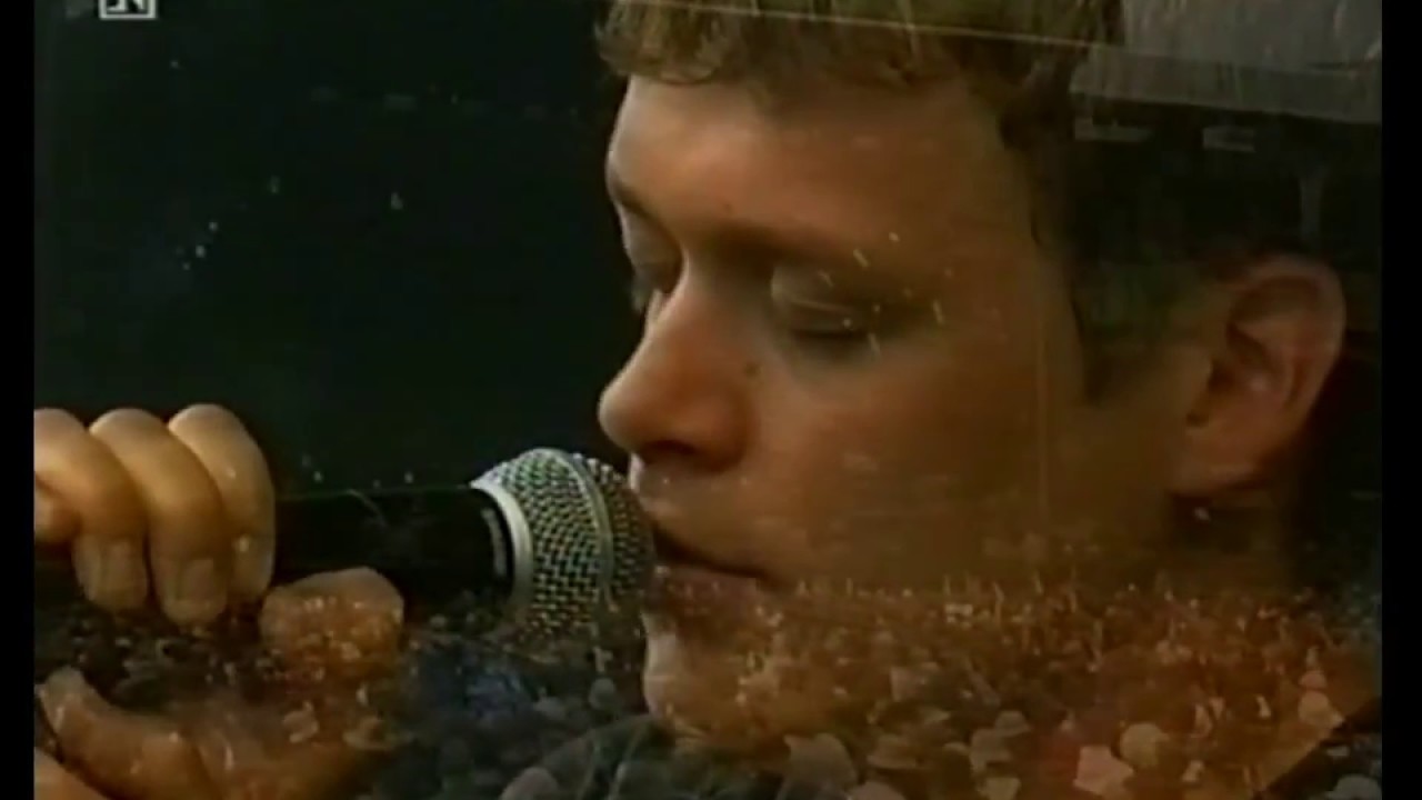 [HD] 3 Doors Down - LiFE of My Own (2001 Live TV)