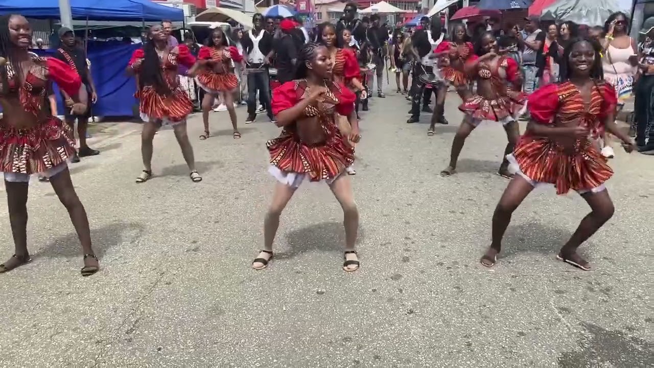 The legacy brassband optreden 31 december 2024 hartje stad paramaribo #dance #brassband #suriname 