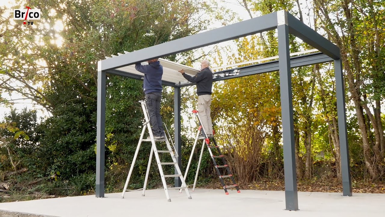 Installer une pergola bioclimatique en kit - Bricolage avec Robert