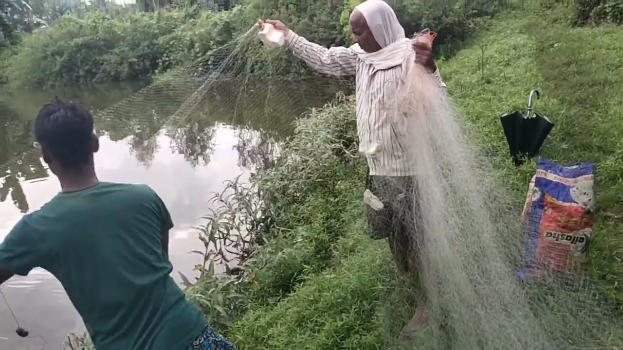 Barish mein huk fishing