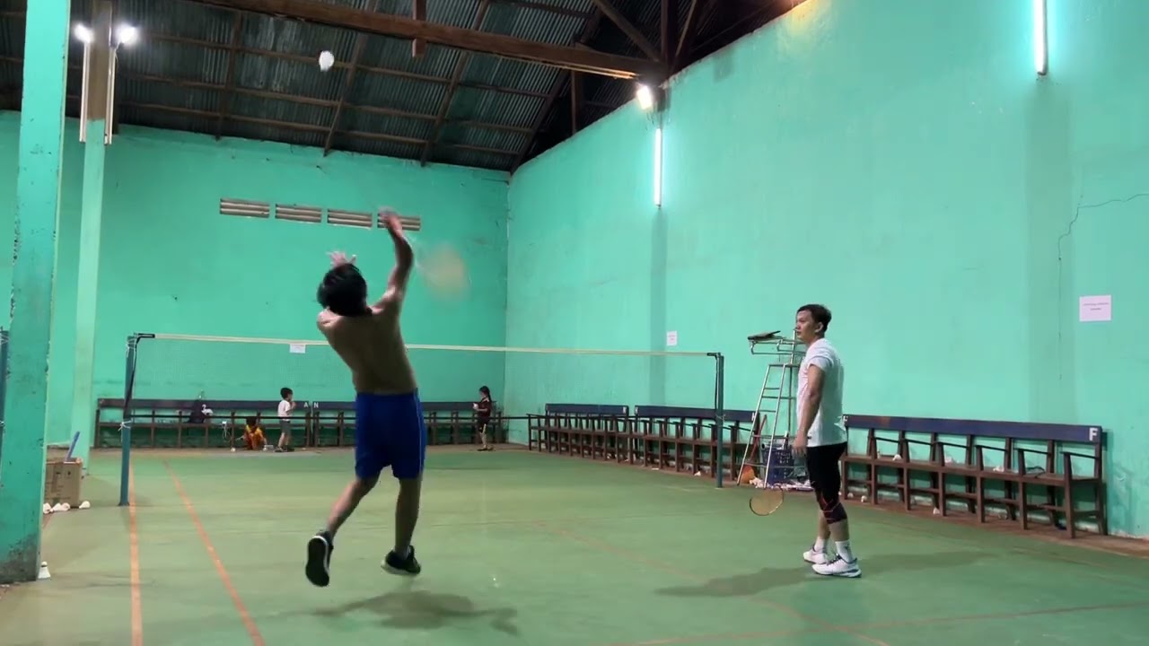 Badminton 1 vs 2 practice and skills improvement 