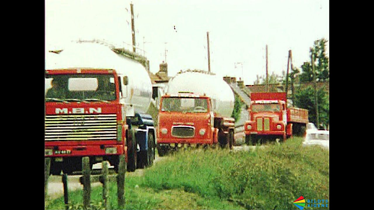 25 jaar MBN  Transportbedrijf in St. Jacobiparochie op 03-07-1971