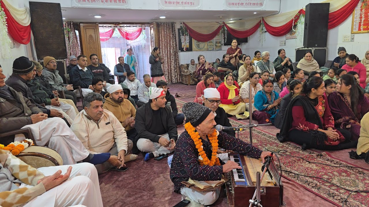 रंगमहोल की लीला अपार,इशक पिया का है बेशुमार,बड़ी प्यारी-2 हैै,छवि महबूब की|कृष्ण जी द्वारा सुन्दर भाव