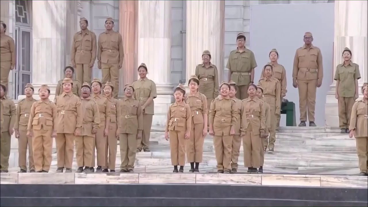 Watch: Children sing 'Kadam Kadam Badhaye Ja' on Netaji Subhas Chandra Bose's 125th Jayanti