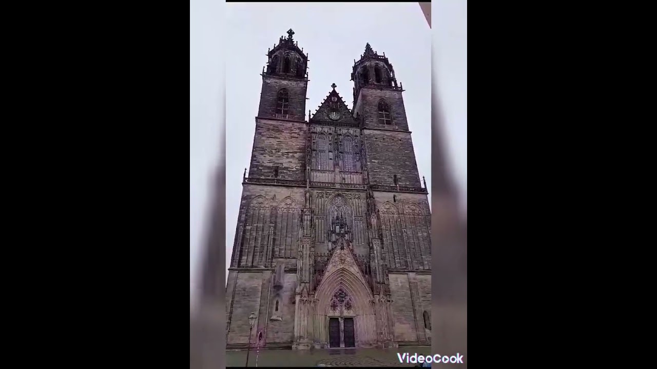 der Magdeburger Dom Mittags und Glocken