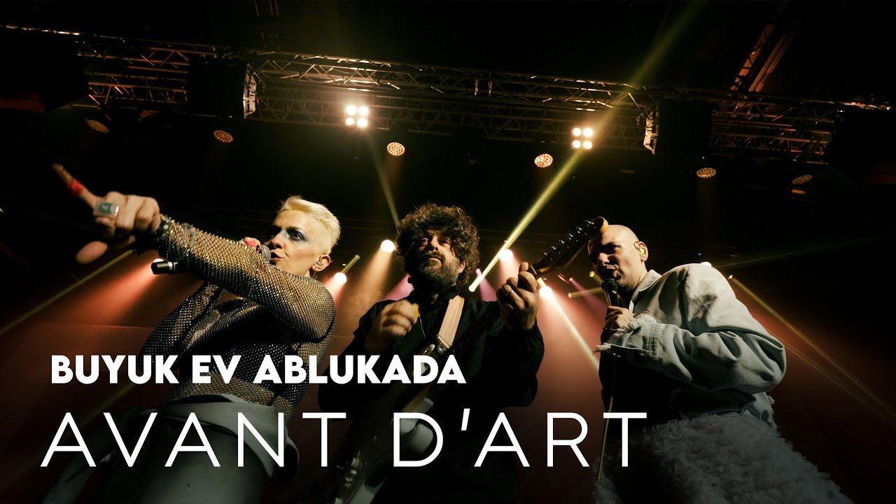 This is a BUYUK EV ABLUKADA SHOW - Exclusive Documentary