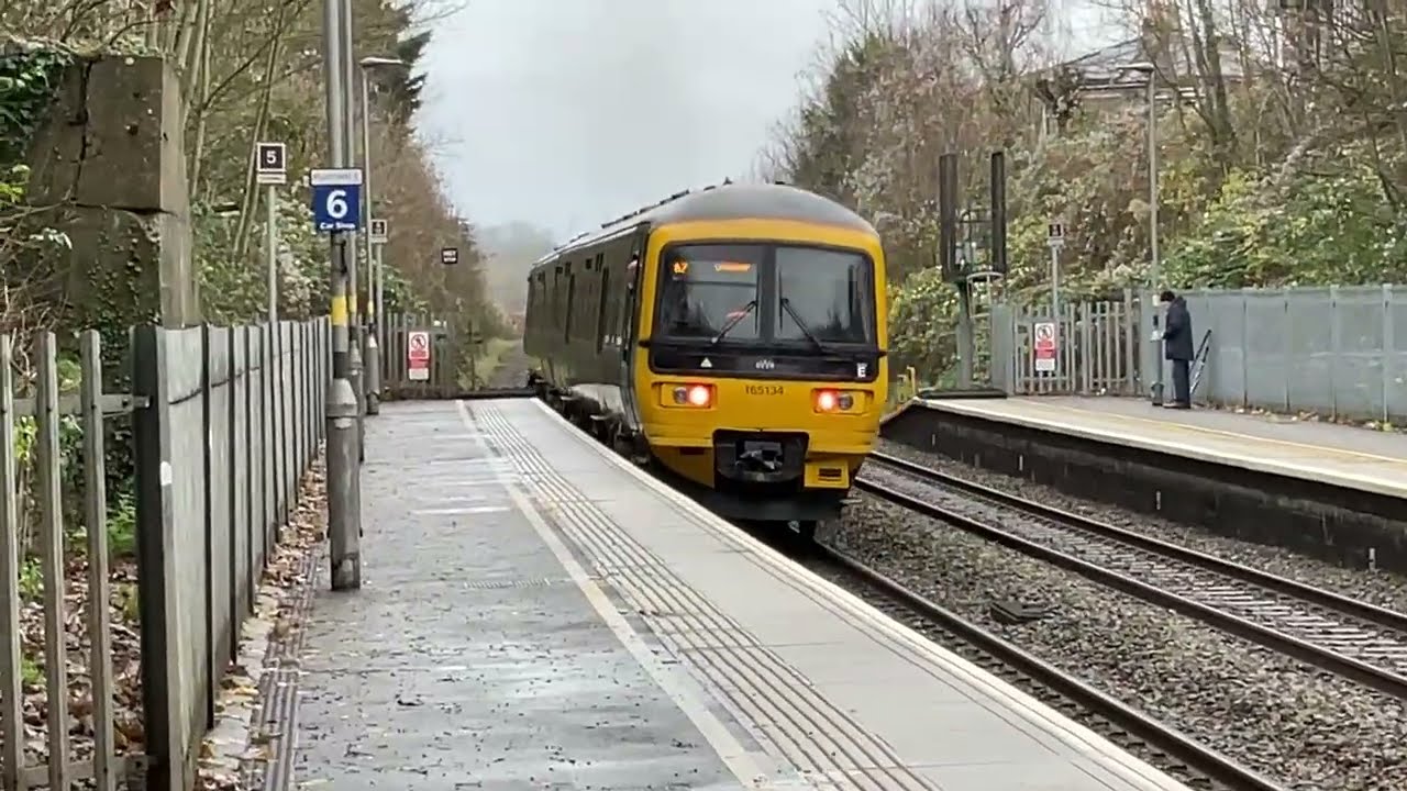 Trains at Keynsham + Duke Of Gloucester 9/12/25