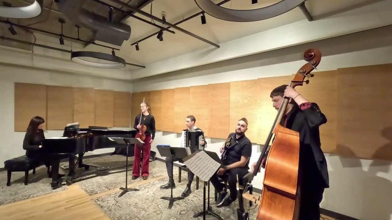Bandoneón, Guitarra y Bajo – Astor Piazzolla | Berklee Piazzolla Ensemble