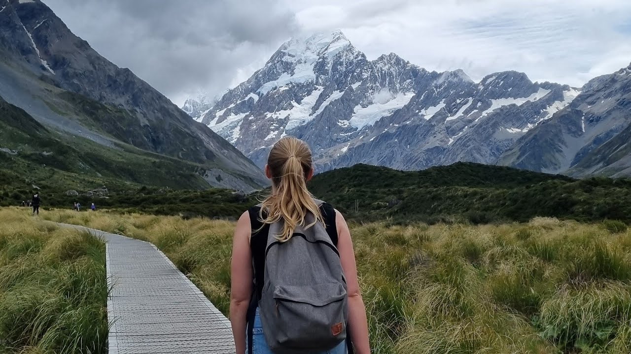 Hooker Valley Track | New Zealand Vlog E02