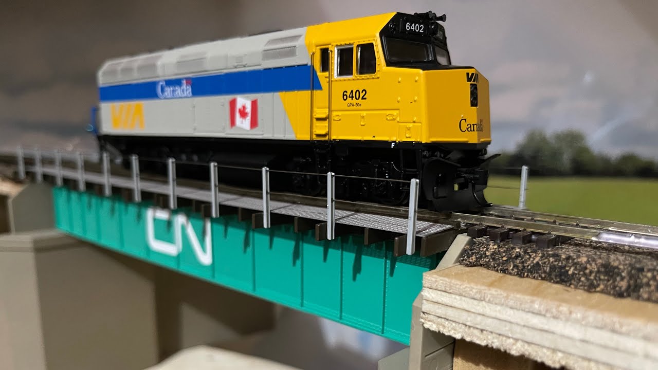 Walthers Mainline F40PH. (2021)