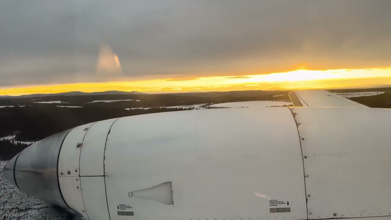 Pacific Coastal Airlines Williams Lake Airport (CYWL) Landing [4K]