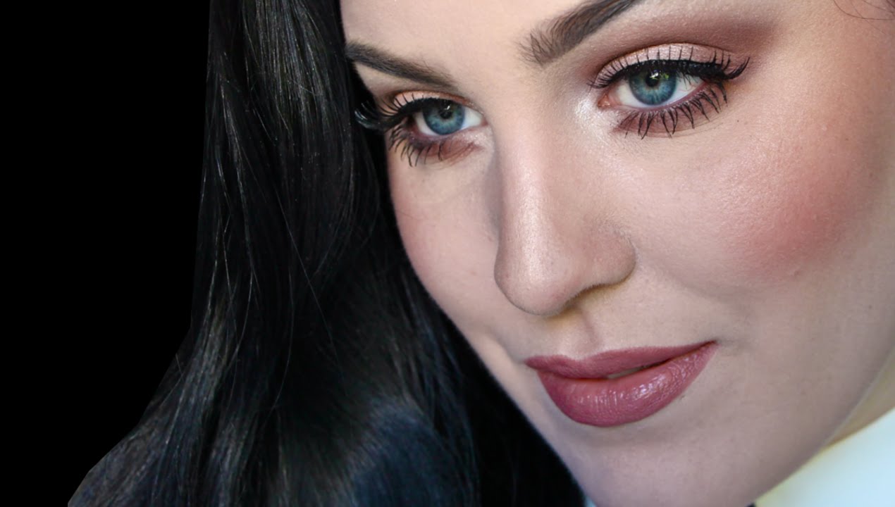 GET READY WITH ME - NYX HD FOUNDATION & Stila Eyeshadow Palette