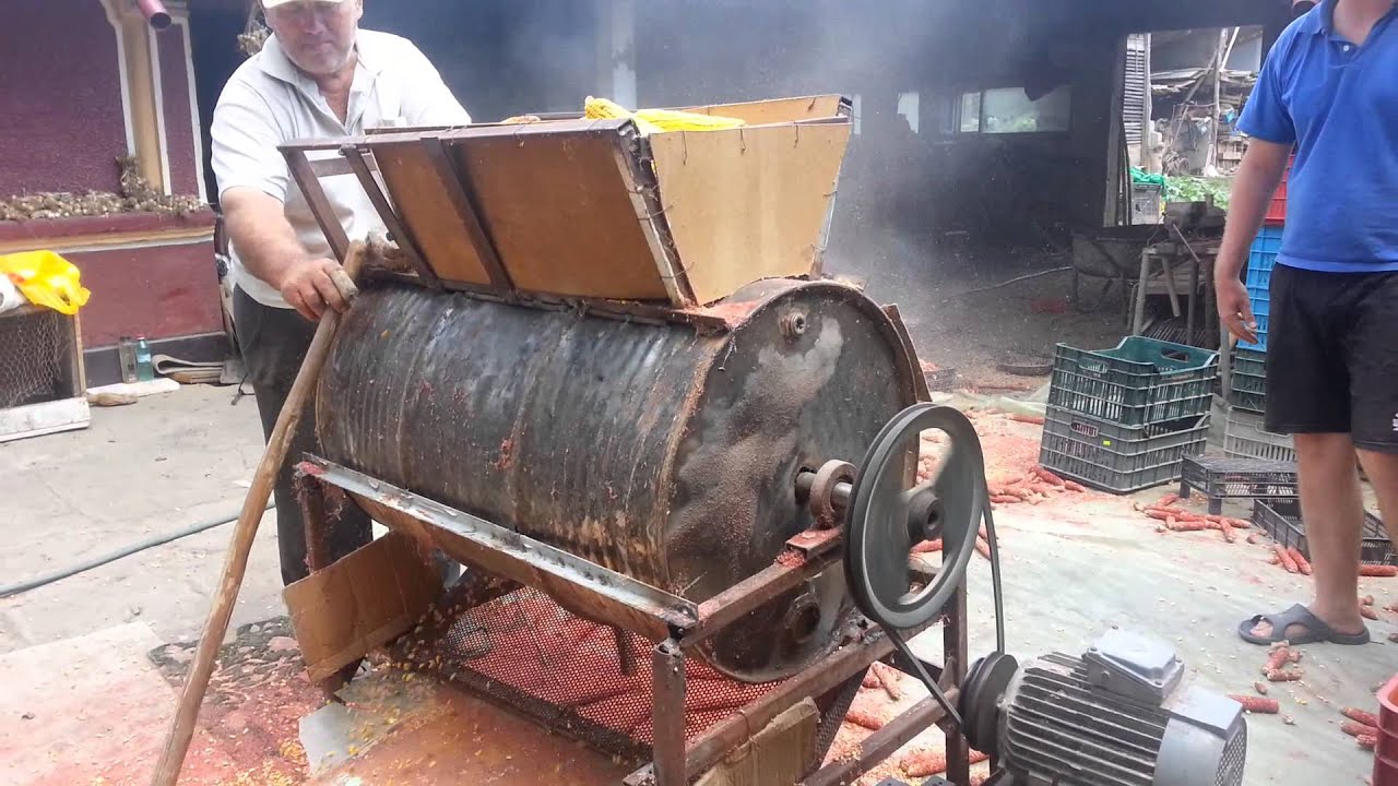 Batoza de batut porumb cu lanturi, Batoza, curatitor, desfacator, Corn Mill, Кукуруза Очиститель