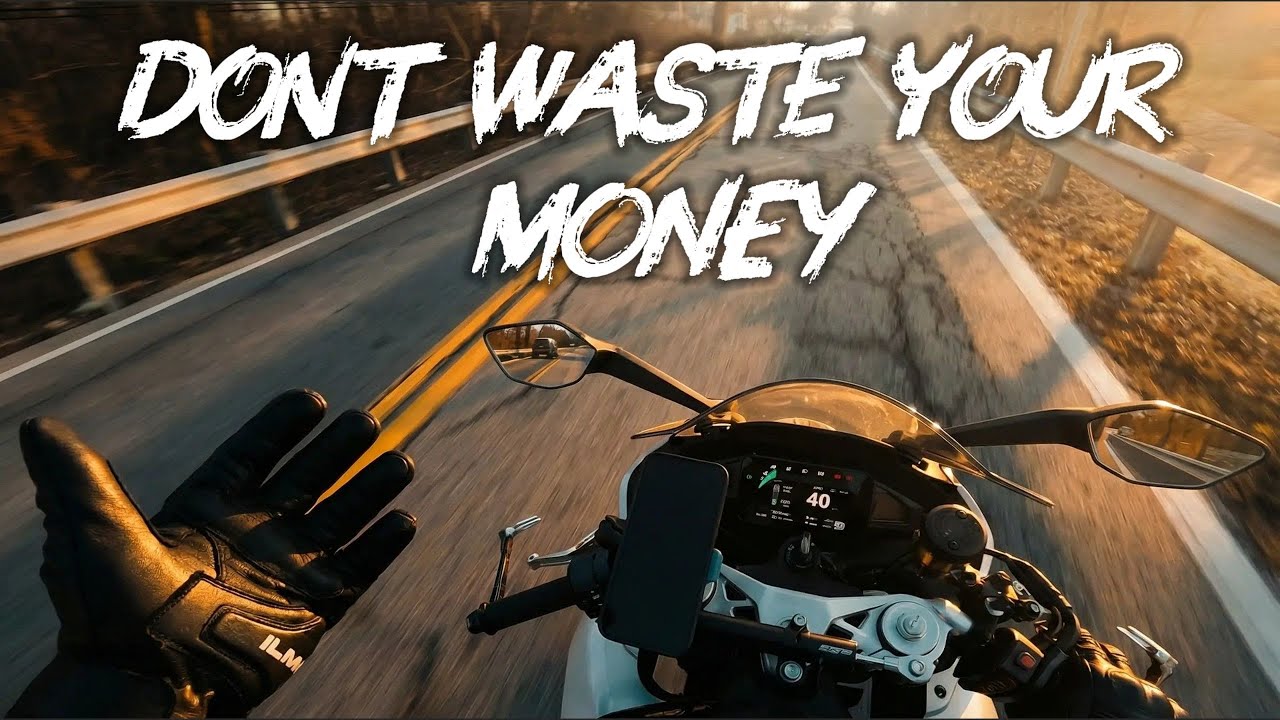 What MOTORCYCLE gear should a BEGINNER rider purchase?🤔