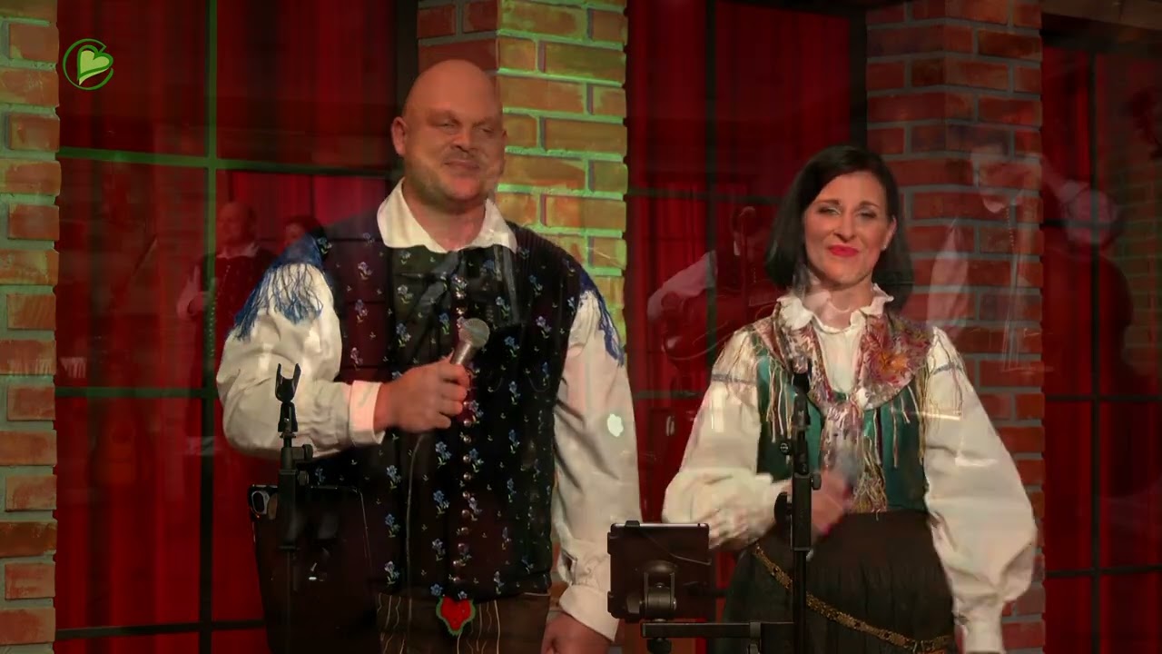 Ansambel Jureta Zajca - Ob Bistrici (Veseljak v živo z Darjo Gajšek)